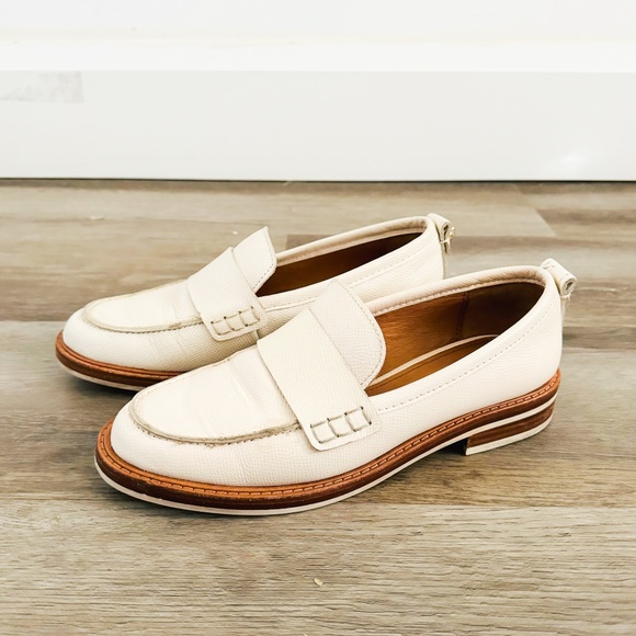 Coach Shoes - Coach Womens White Indigo Crossgrain Leather Loafers US 6